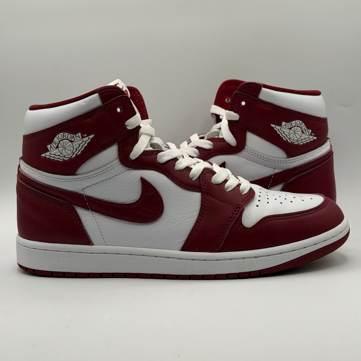 (USED) Jordan 1 Retro High OG Artisanal Team Size 9.5