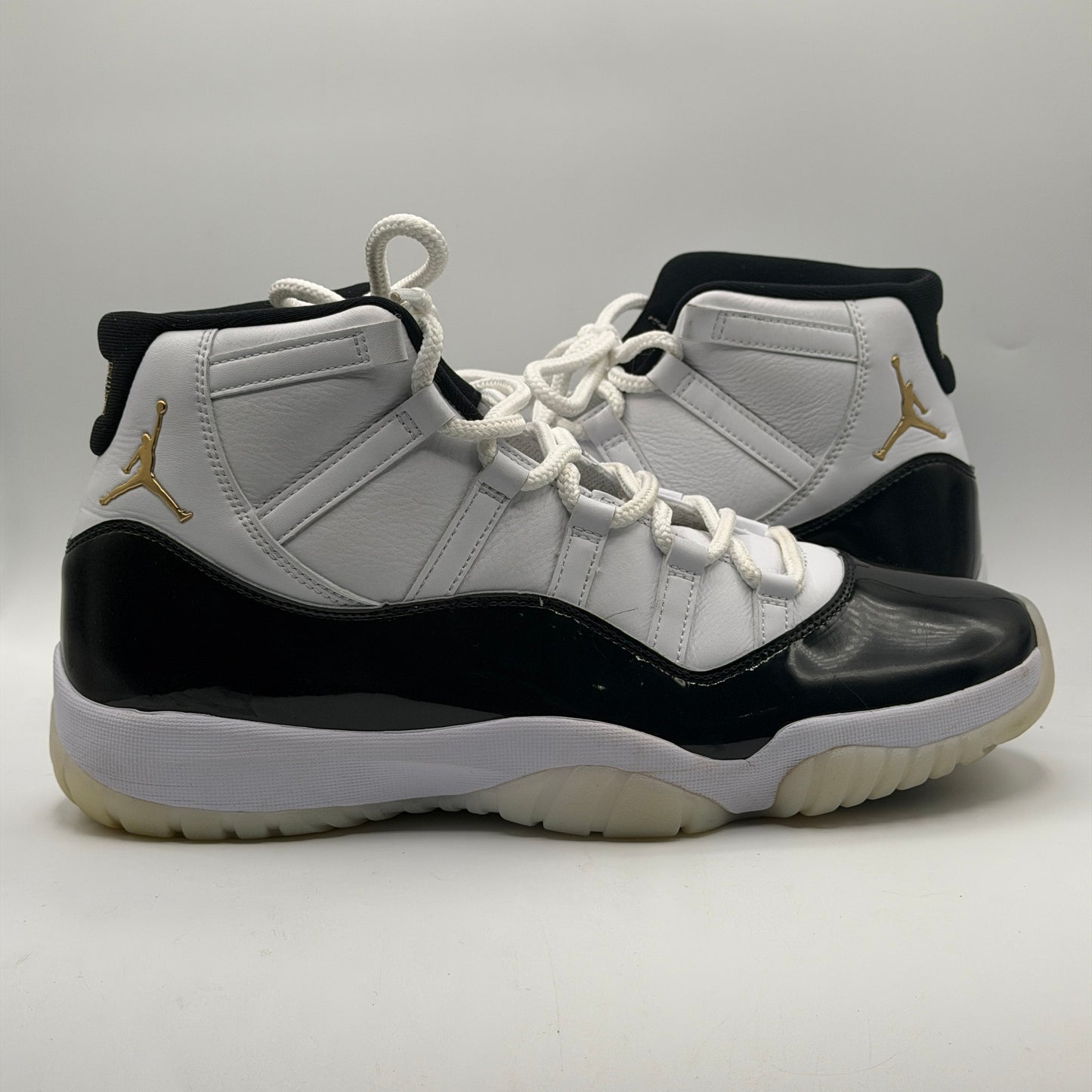 (USED NO BOX) Jordan 11 Retro DMP Gratitude Size 12