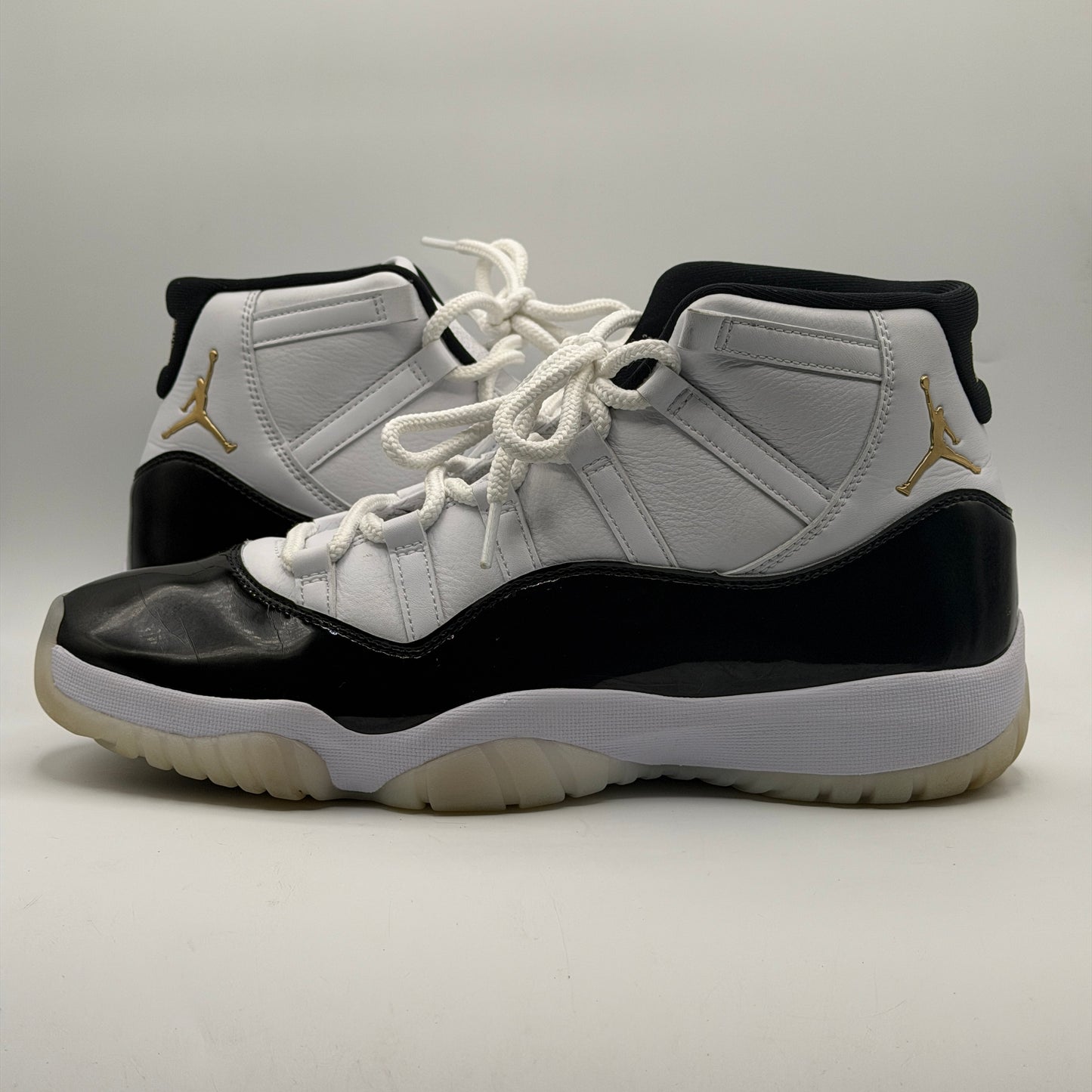 (USED NO BOX) Jordan 11 Retro DMP Gratitude Size 12
