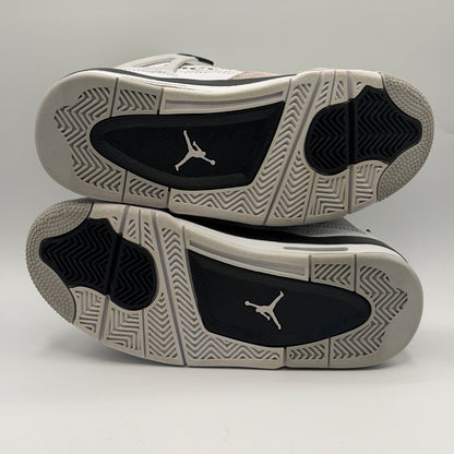 (USED) Jordan 4 Retro Military Black Size 4Y