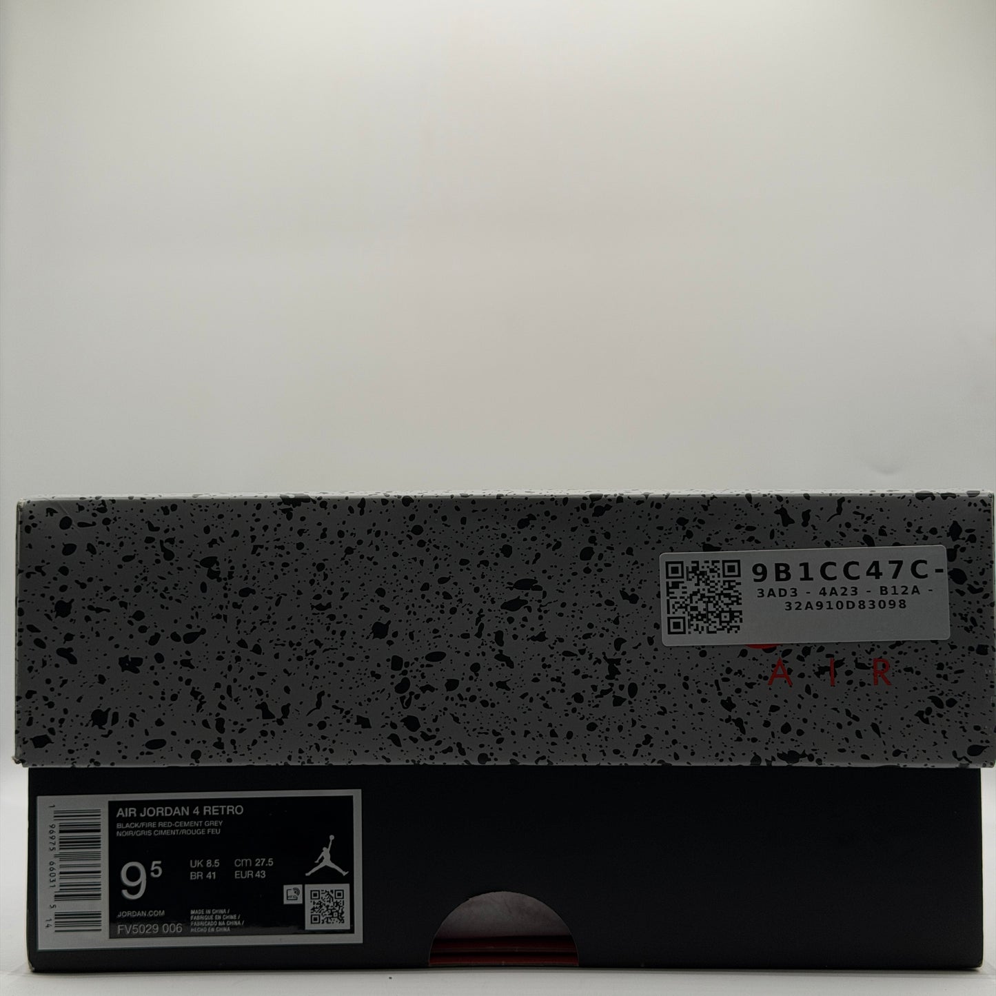 (USED) Jordan 4 Retro Bred Reimagined Size 9.5