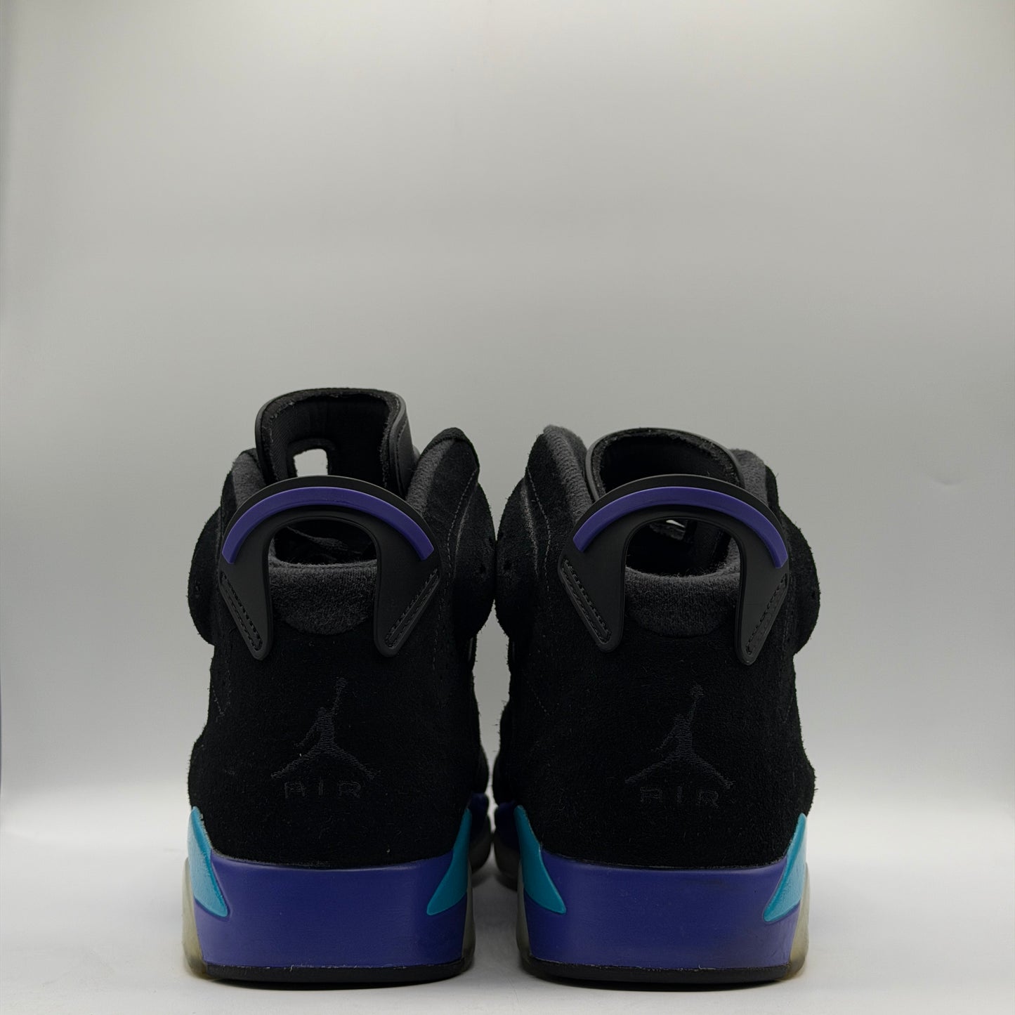(USED) Jordan 6 Retro Aqua Size 10