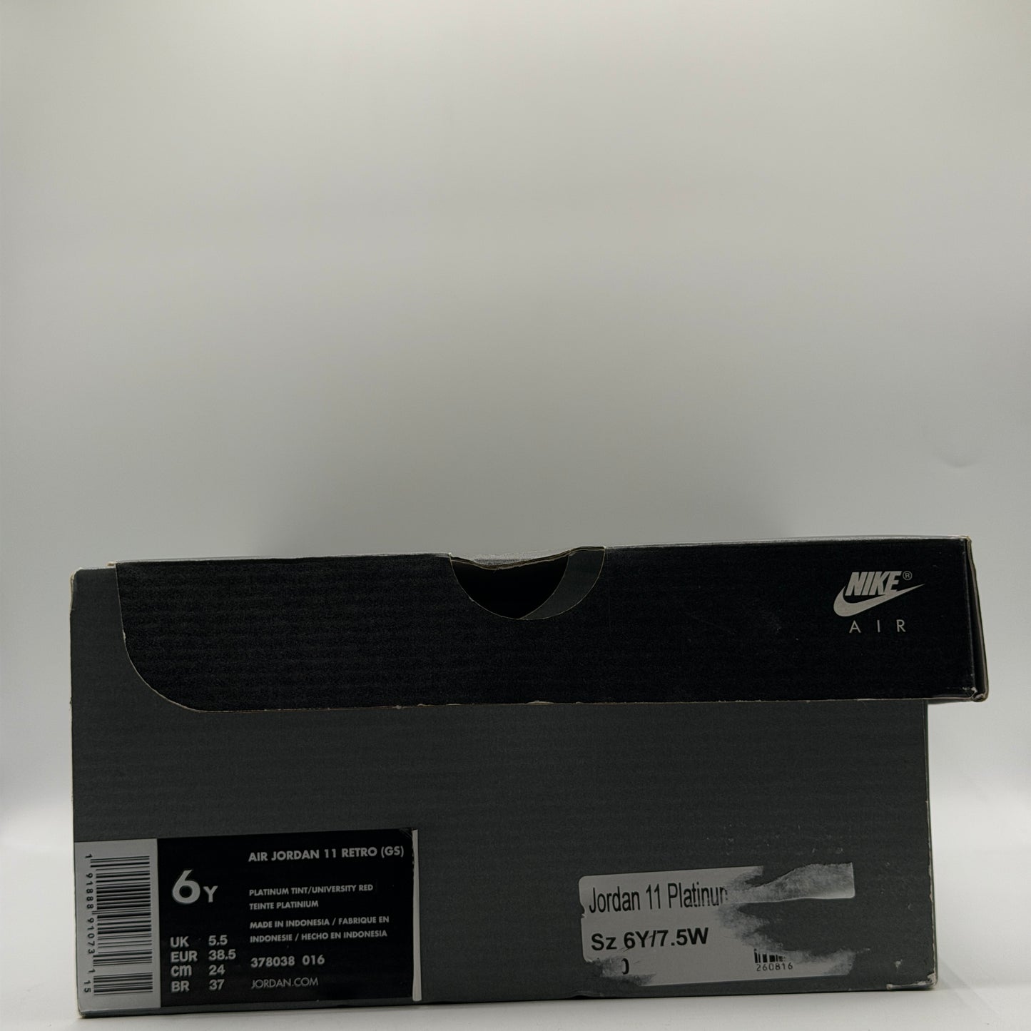 (USED) Jordan 11 Retro Platinum Tint Size 6Y