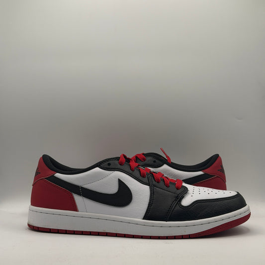 (USED) Jordan 1 Retro Low OG Black Toe (2023) Size 11