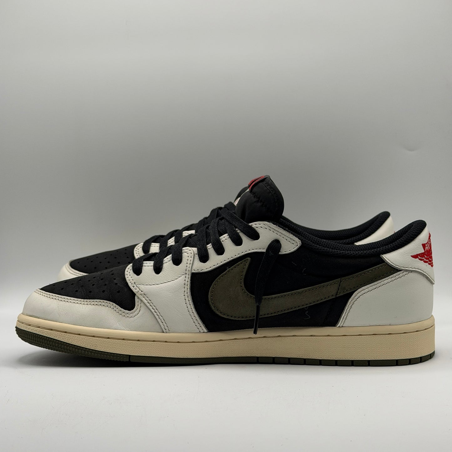(USED) Jordan 1 Retro Low OG SP Travis Scott Olive (W) 13W/11.5M