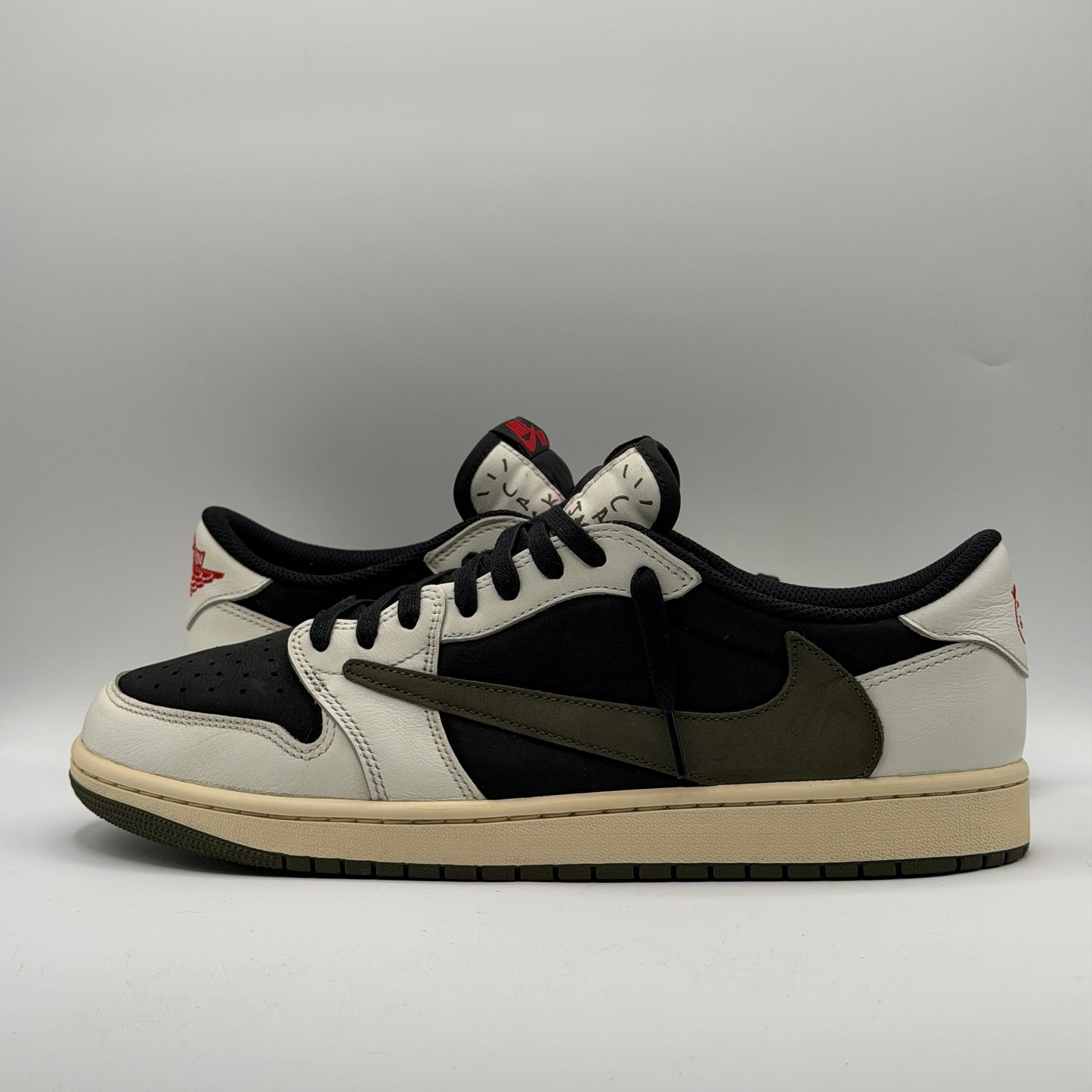 (USED) Jordan 1 Retro Low OG SP Travis Scott Olive (W) 13W/11.5M