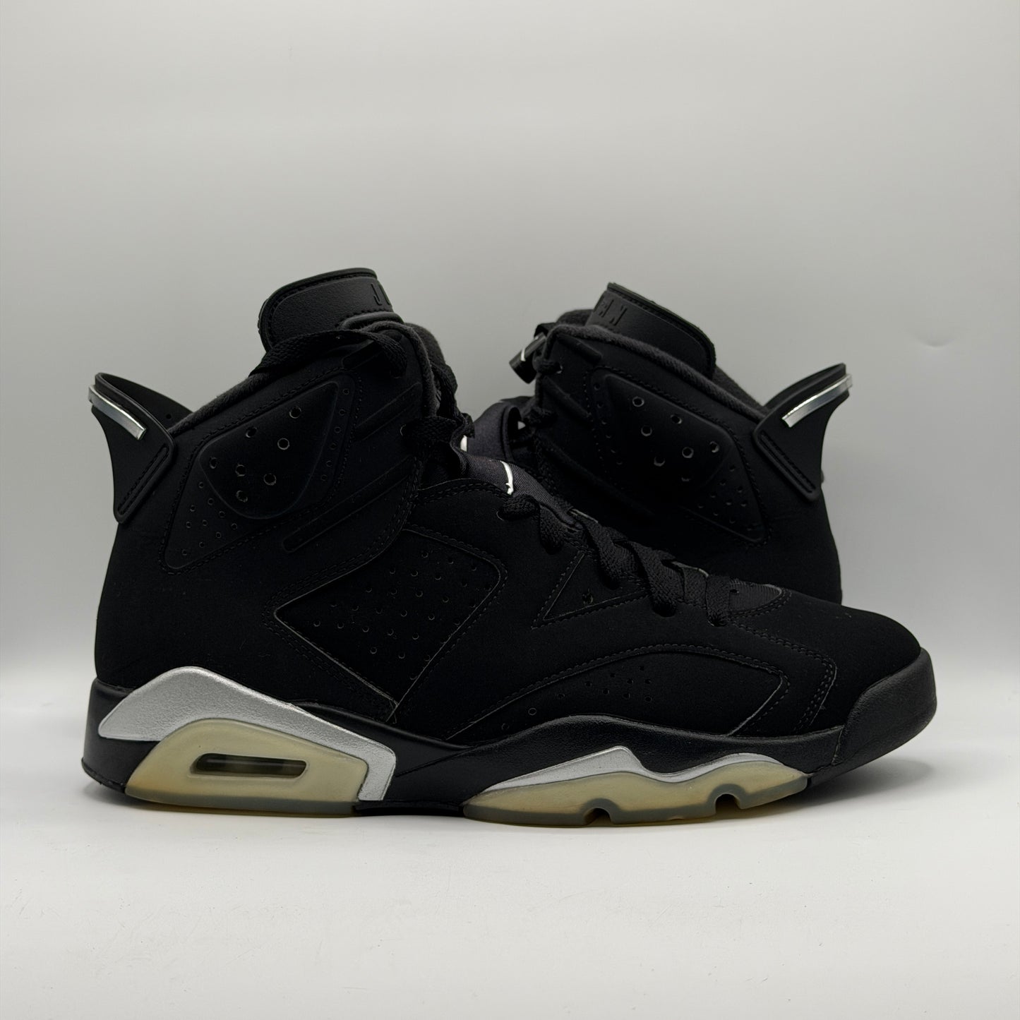 (USED NO BOX) Jordan Retro 6 Chrome Size 10