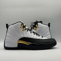 (USED NO BOX) Jordan 12 Retro Royalty Taxi Size 9.5