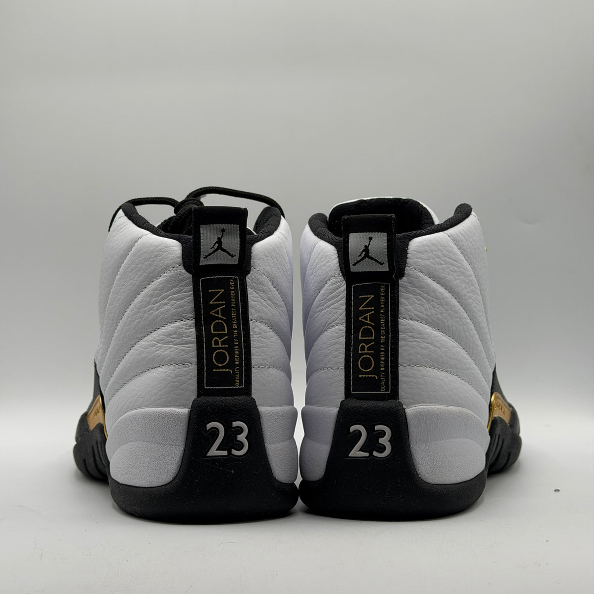 (USED NO BOX) Jordan 12 Retro Royalty Taxi Size 9.5