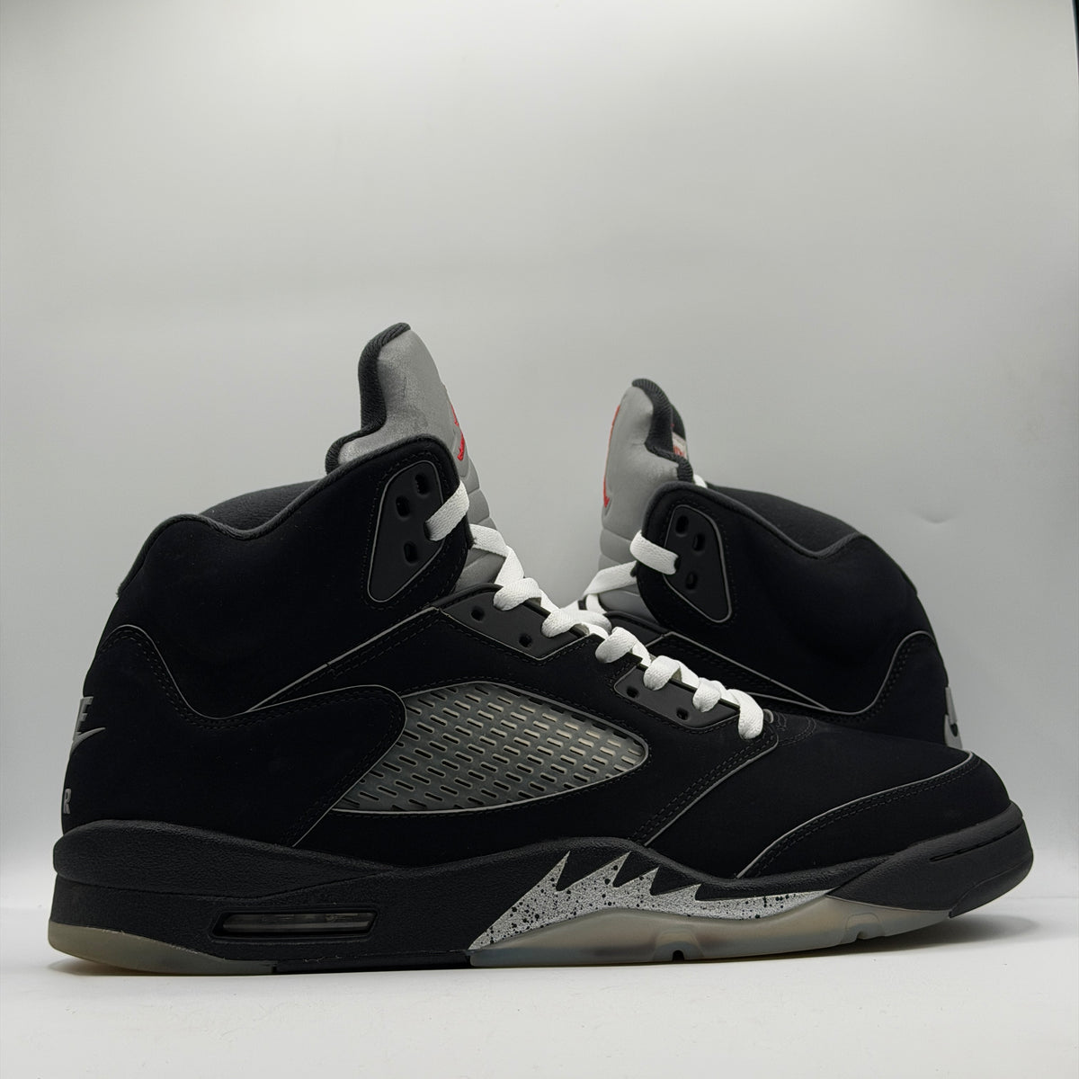 (USED REP BOX) Jordan 5 Retro Reimagined Black Metallic Size 14