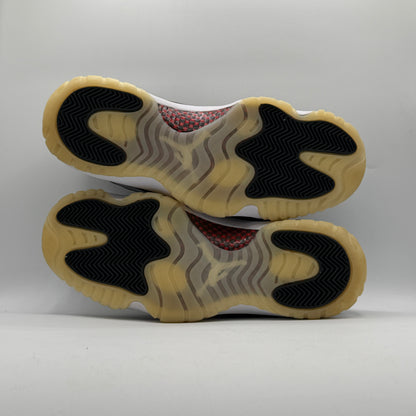 (USED No Box) Jordan 11 Retro Low 72-10 Size 10