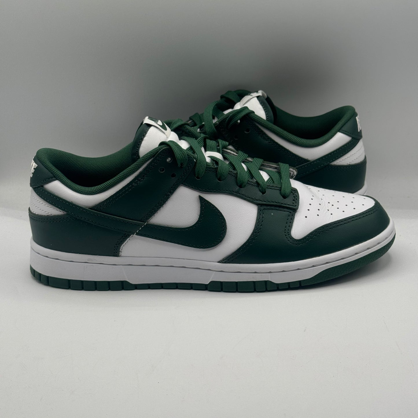 (Used) Nike Dunk Low Michigan State Size 8.5