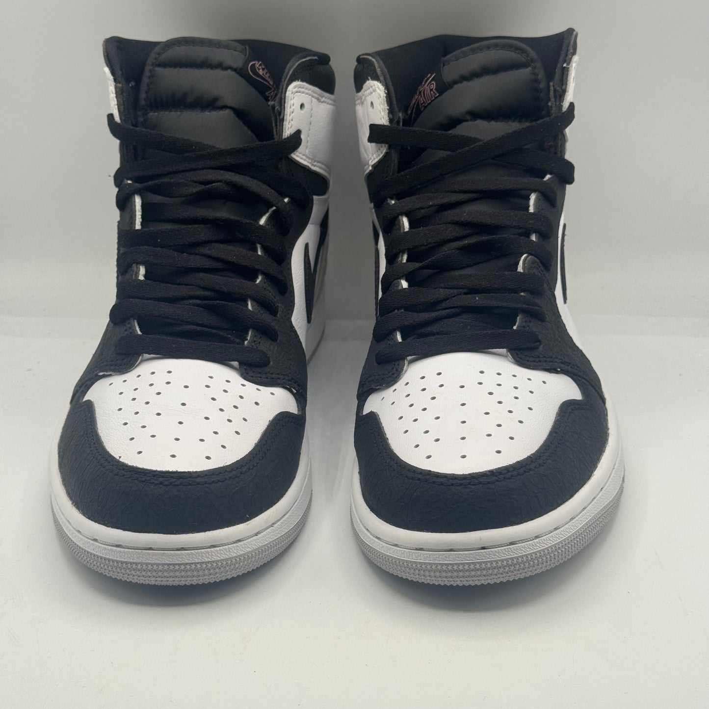 (USED) Jordan 1 High Bleached Coral Size 11