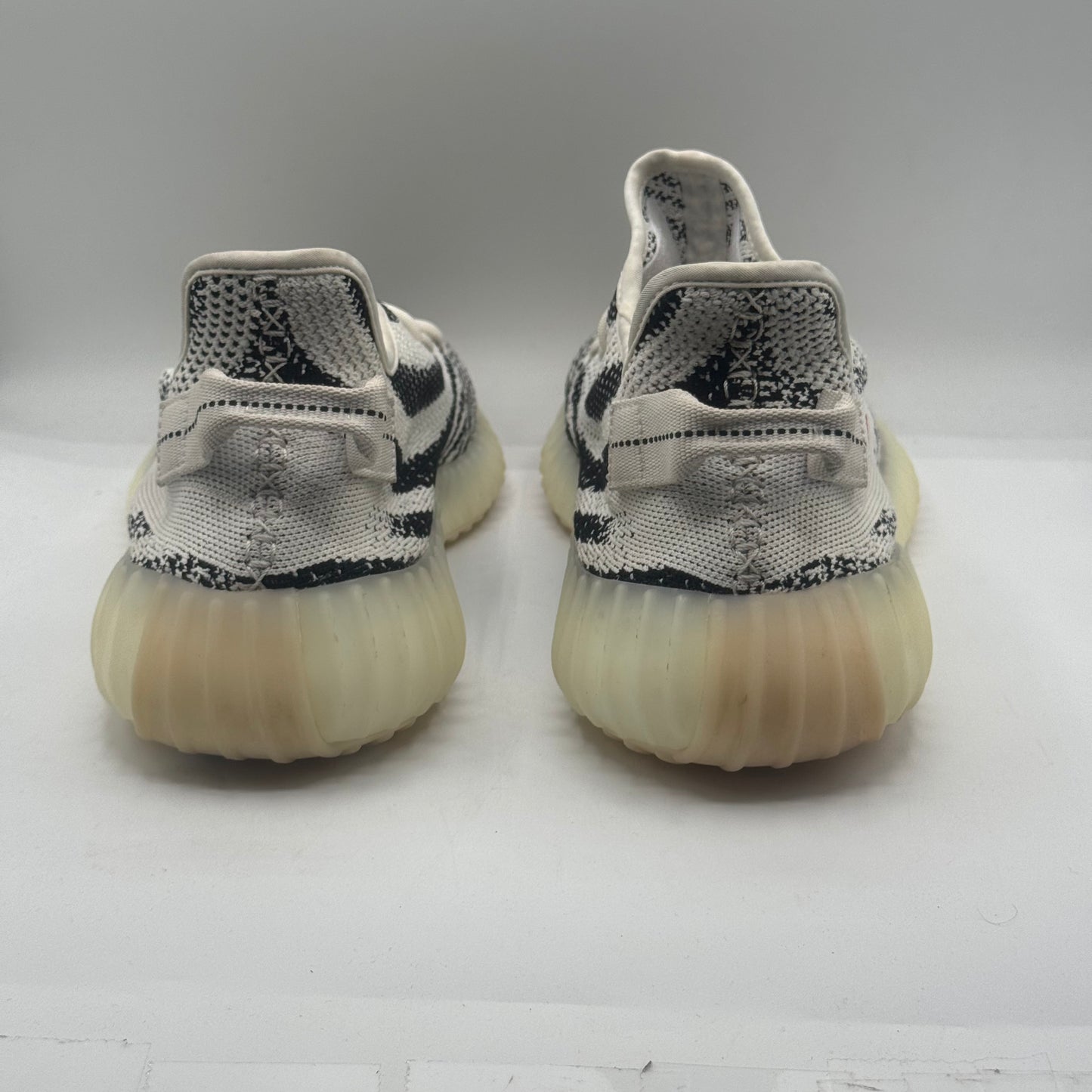 (USED) Yeezy 350 Zebra Size 12
