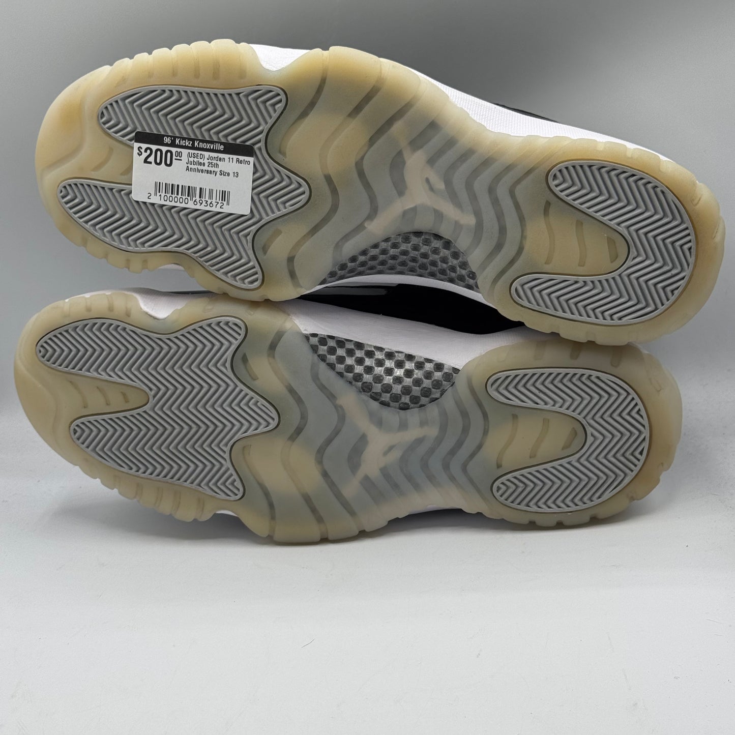 (USED) Jordan 11 Retro Jubilee 25th Anniversary Size 13