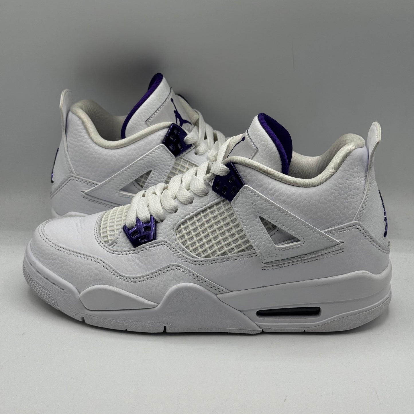 (USED) Jordan 4 Retro Metallic Purple (GS) Size 6.5Y