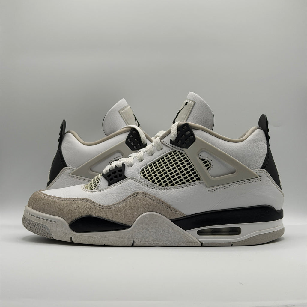 (USED) Jordan 4 Retro Military Black Size 11