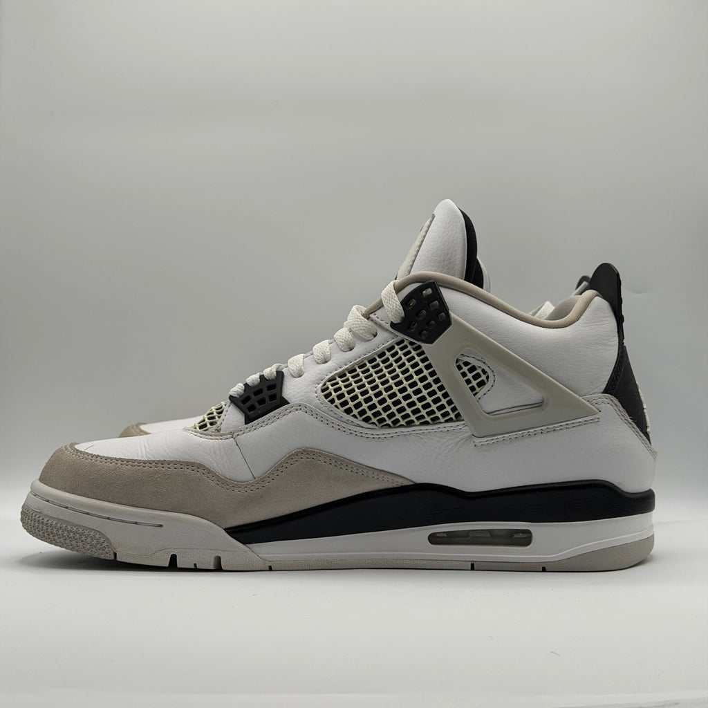 (USED) Jordan 4 Retro Military Black Size 11