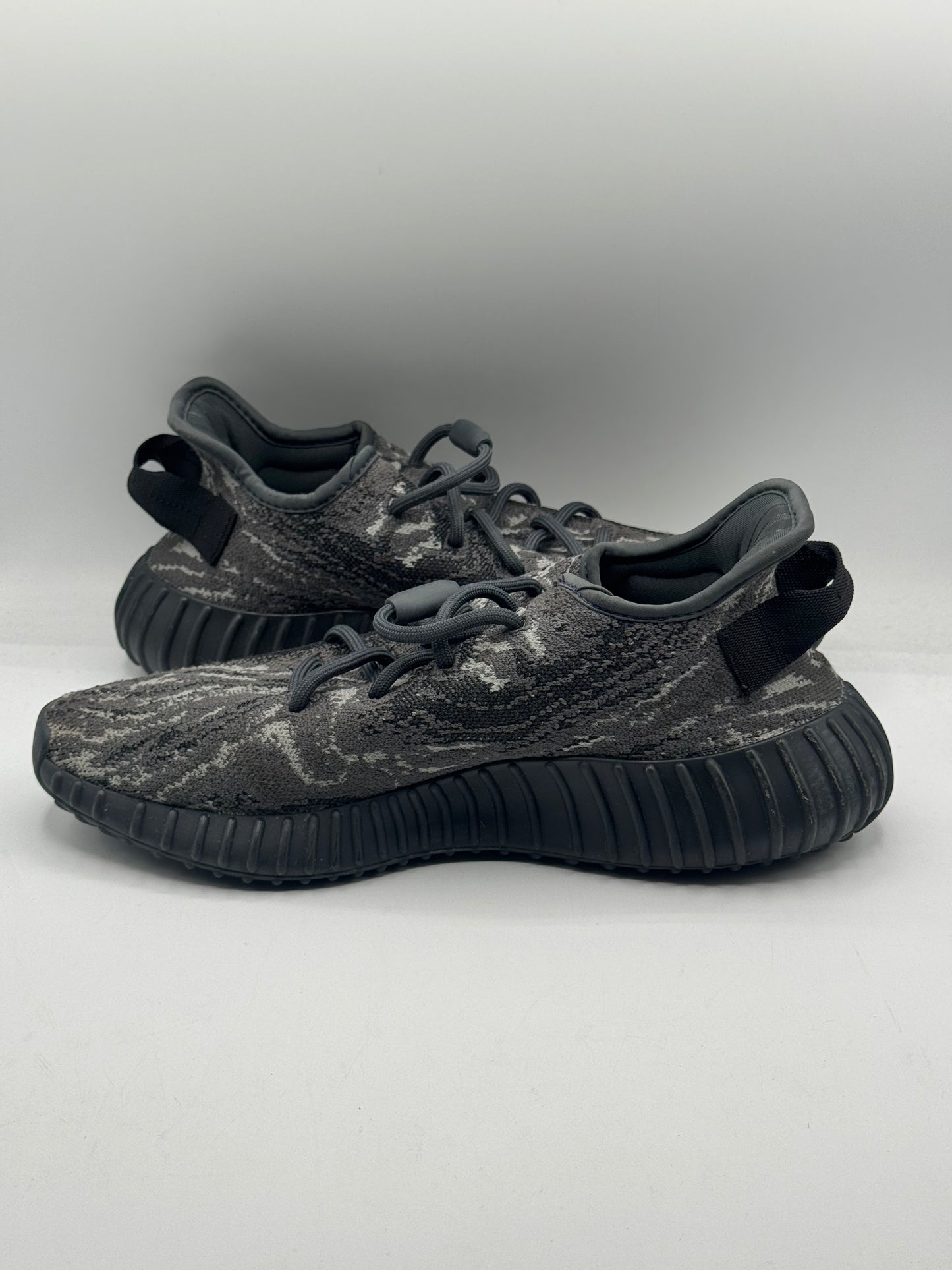 (USED) Yeezy 350 MX Dark Salt Size 7