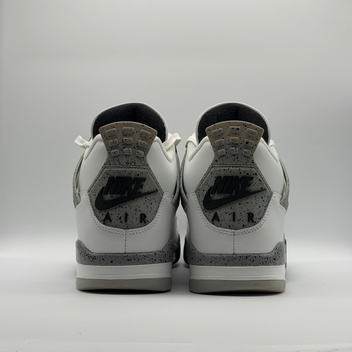 (USED) Jordan 4 White Cement (2025) Size 10.5