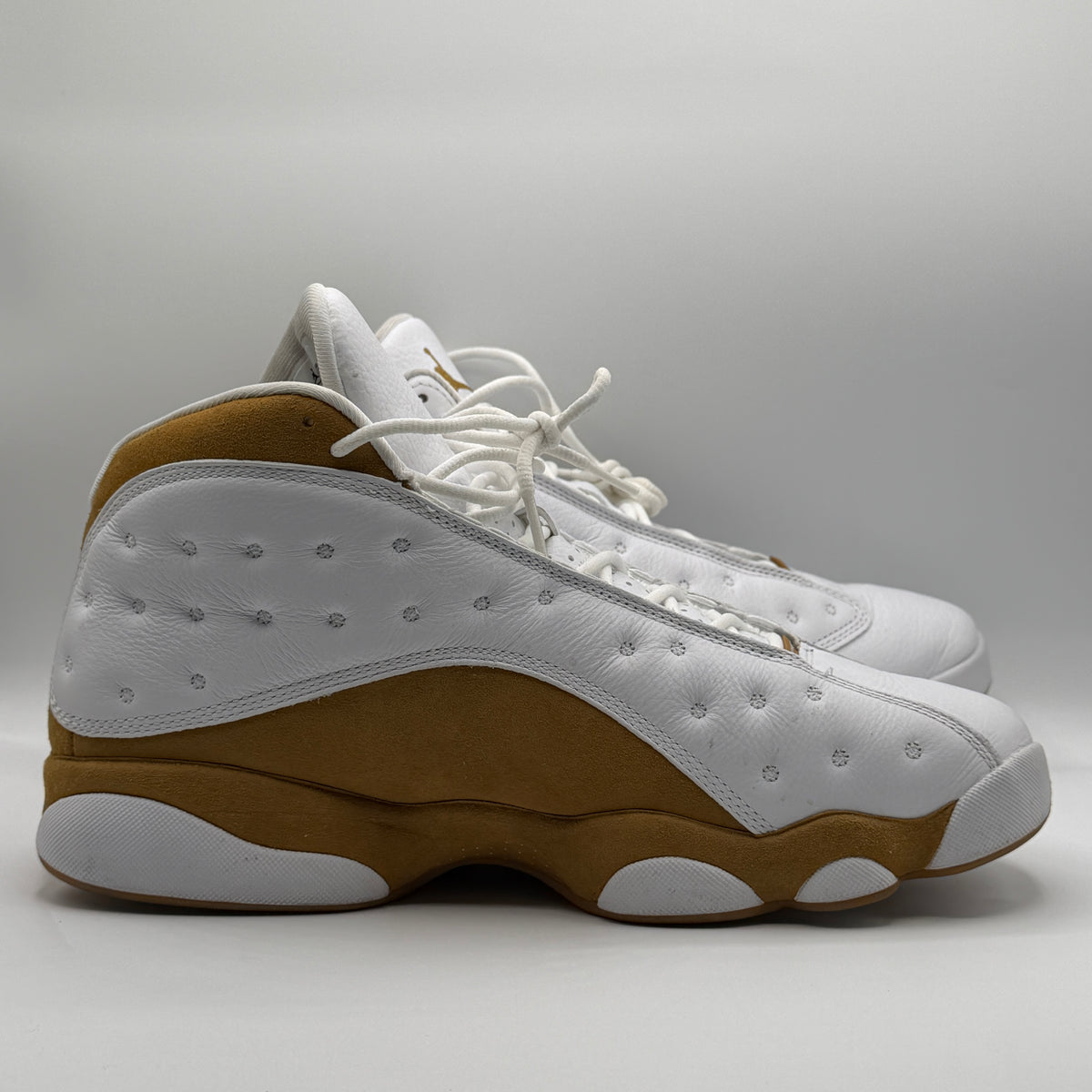 (USED) Jordan 13 Retro Wheat 2023 Size 11
