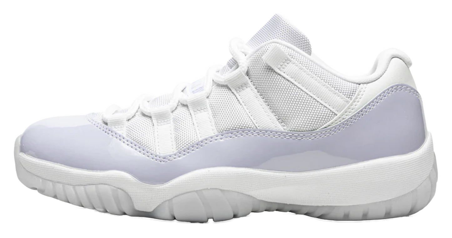 Jordan 11 Low Pure Violet