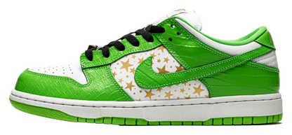 Nike SB Dunk Low Supreme Stars Mean Green