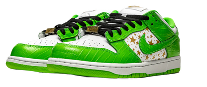 Nike SB Dunk Low Supreme Stars Mean Green