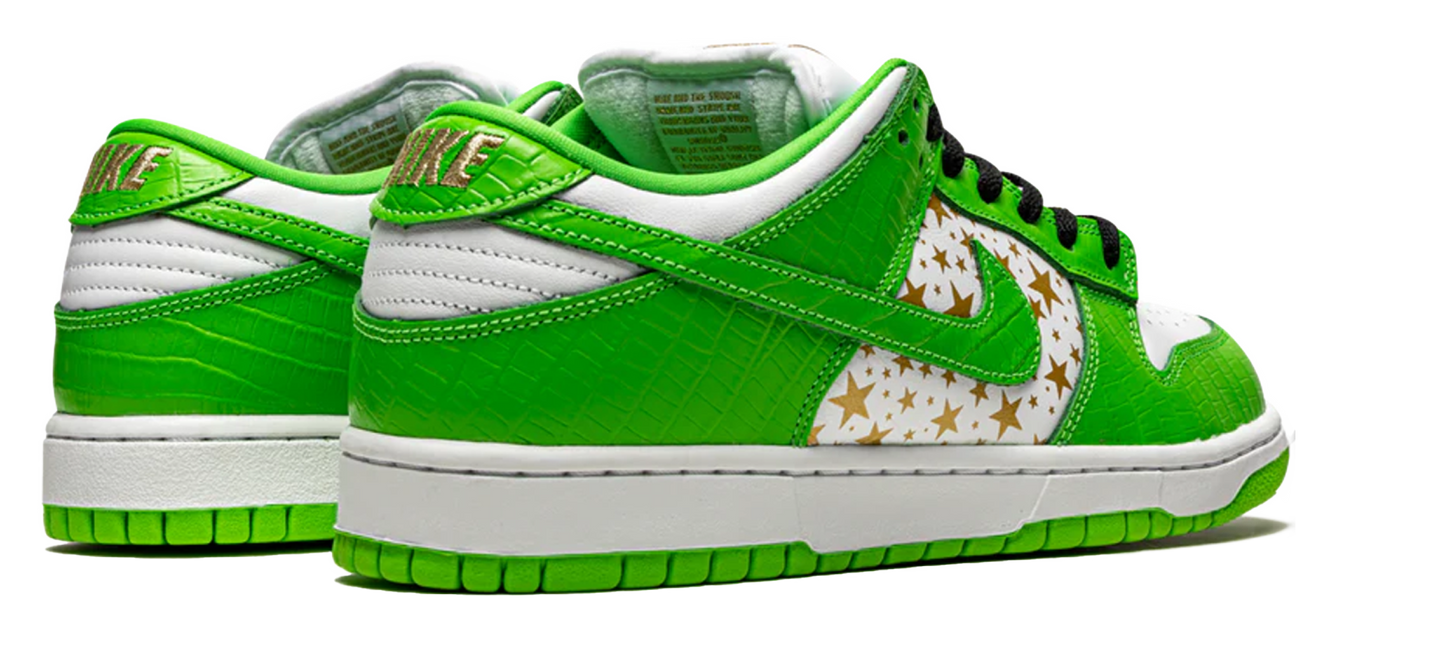 Nike SB Dunk Low Supreme Stars Mean Green