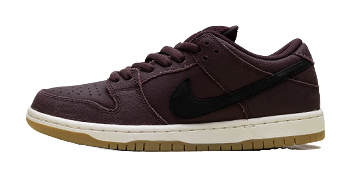 Nike Dunk SB Low Burgundy Crush