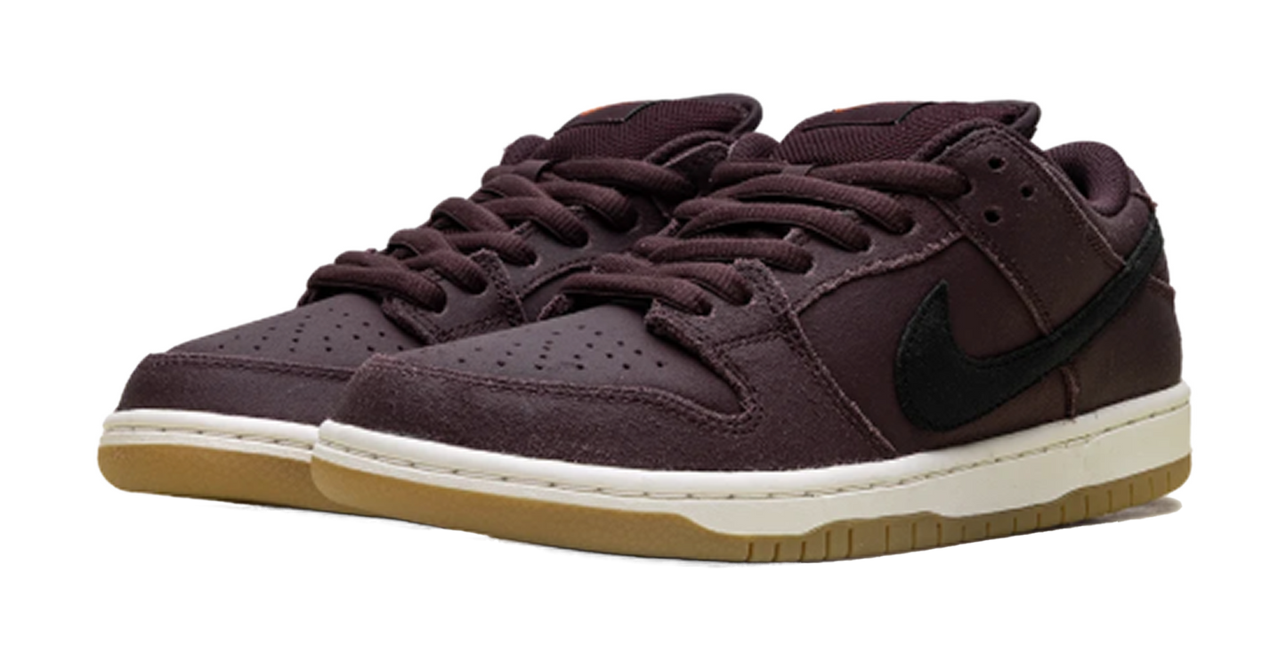 Nike Dunk SB Low Burgundy Crush