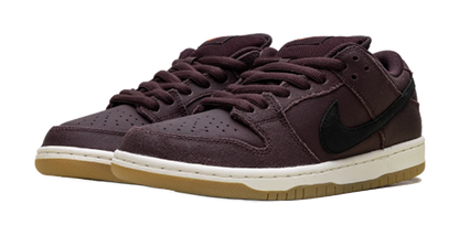 Nike Dunk SB Low Burgundy Crush