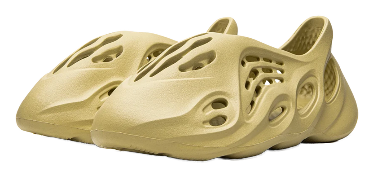adidas Yeezy Foam RNNR Sulfur