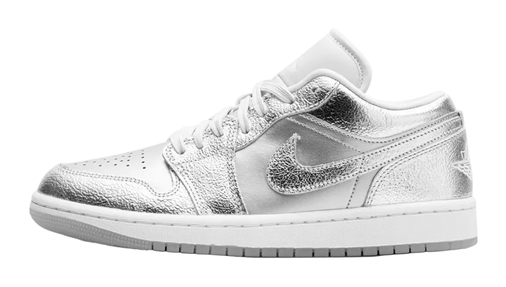 Jordan 1 Low SE Metallic Silver (W)