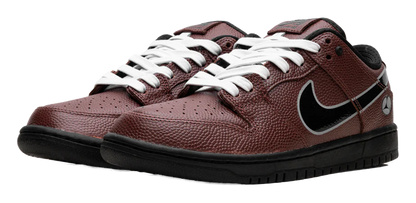 Nike SB Dunk Low Limosine Skateboard