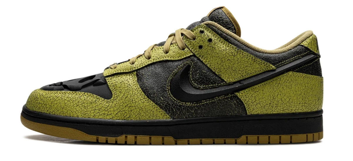 Nike Dunk Low Halloween Skull
