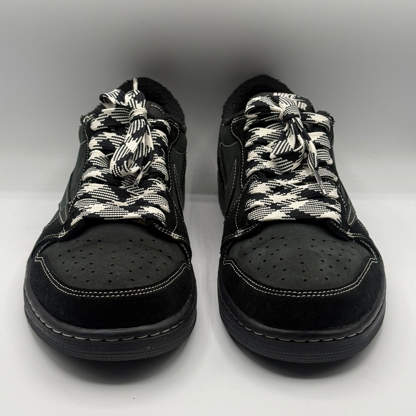 (USED) Travis Scott Jordan 1 Low Phantom Size 11