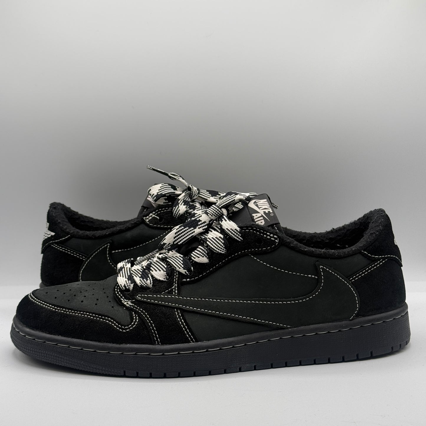 (USED) Travis Scott Jordan 1 Low Phantom Size 11
