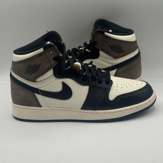 (USED) Jordan 1 Dark Mocha Size 7Y
