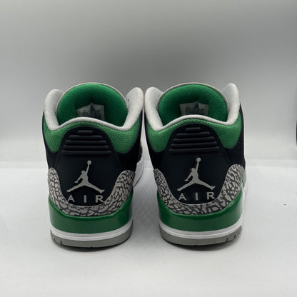 (USED) Jordan 3 Pine Green Size 10.5