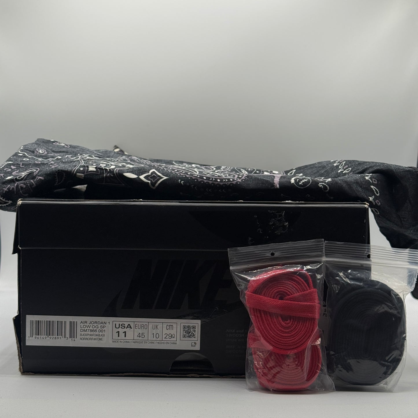 (USED) Travis Scott Jordan 1 Low Phantom Size 11