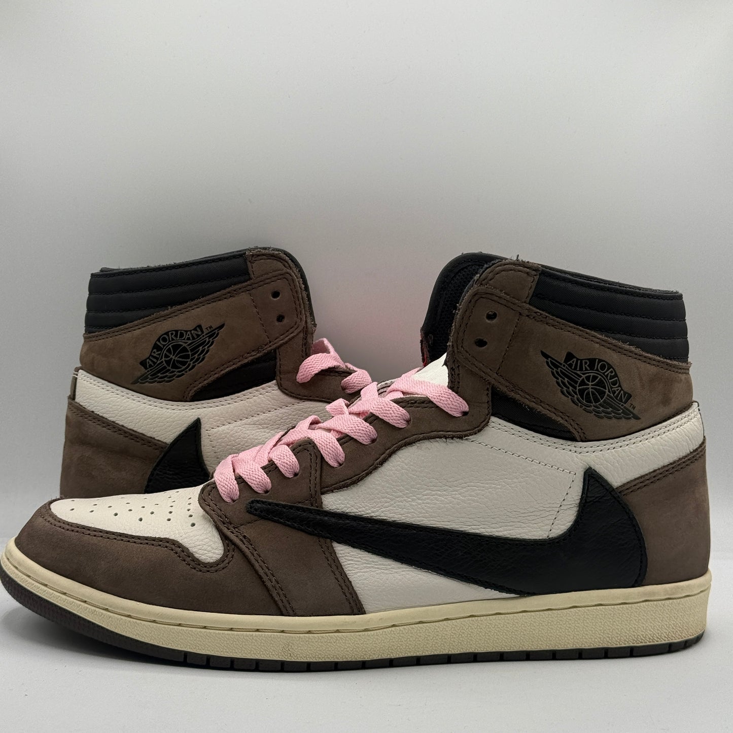 (USED) Travis Scott Jordan 1 High OG Mocha Size 12
