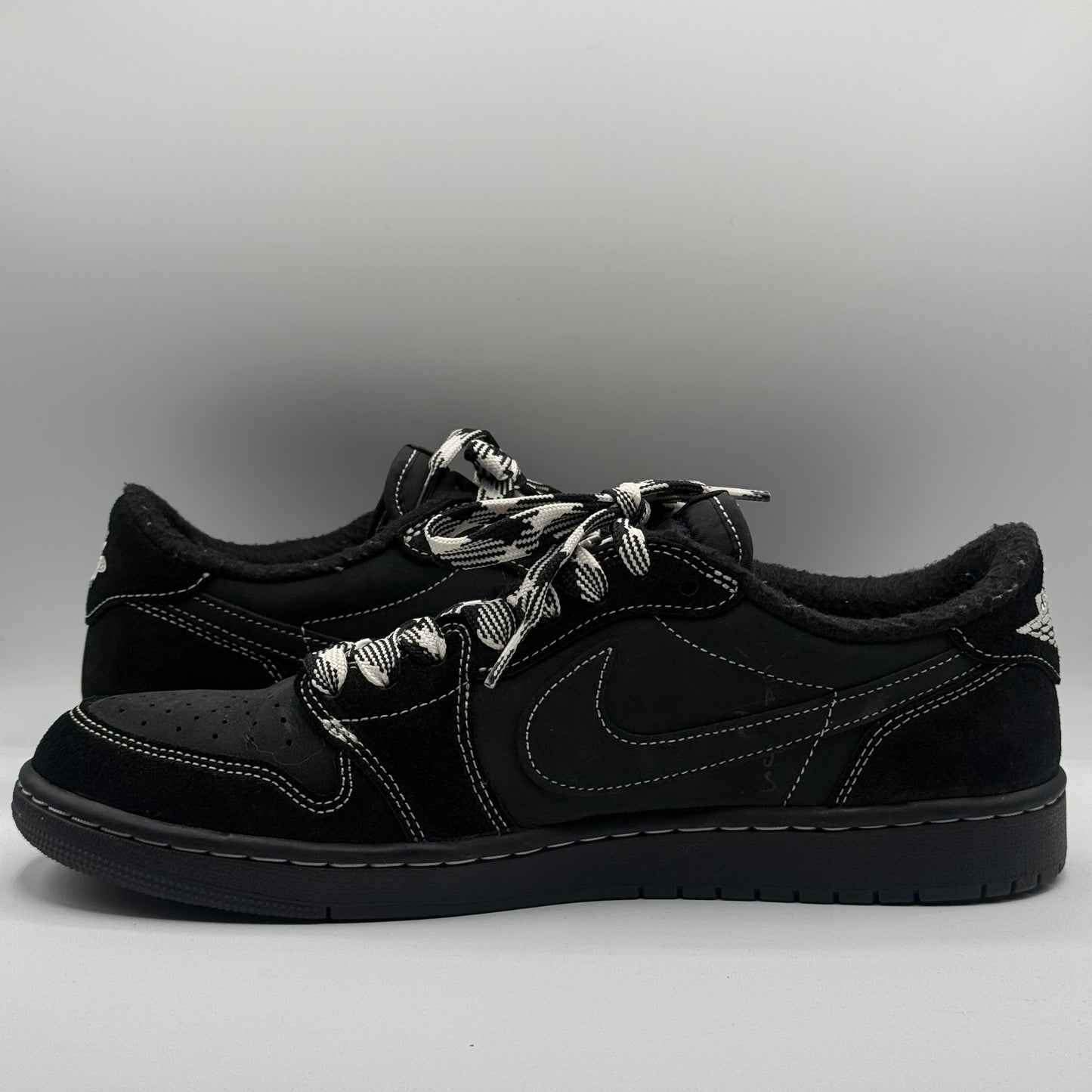 (USED) Travis Scott Jordan 1 Low Phantom Size 11
