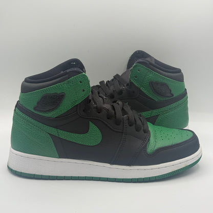 (USED) Jordan 1 High Pine Green Black Size 7Y