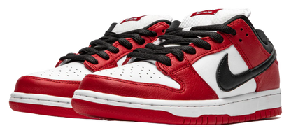 Nike SB Dunk Low Chicago