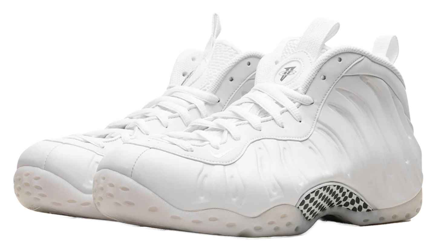 Nike Air Foamposite One Triple White Size 10