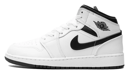 Jordan 1 Mid SE BG Black White (GS)