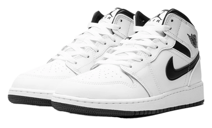 Jordan 1 Mid SE BG Black White (GS)